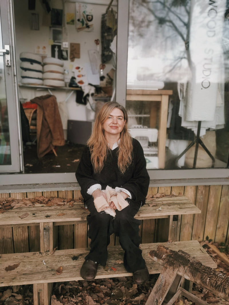 Abi from Dipwood Studio - C -ET- C