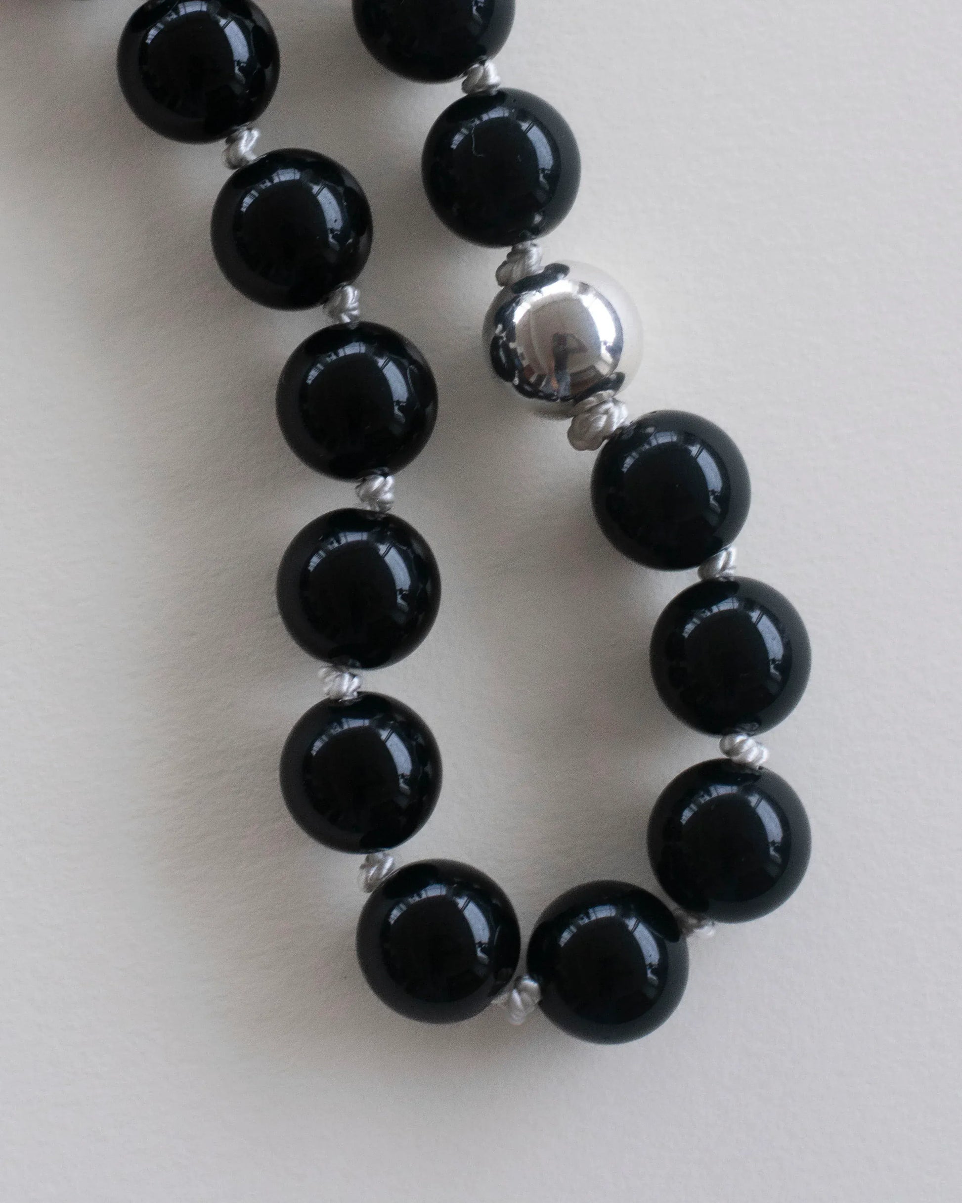 C -ET- C BEAT002 - Onyx Beaded Necklace