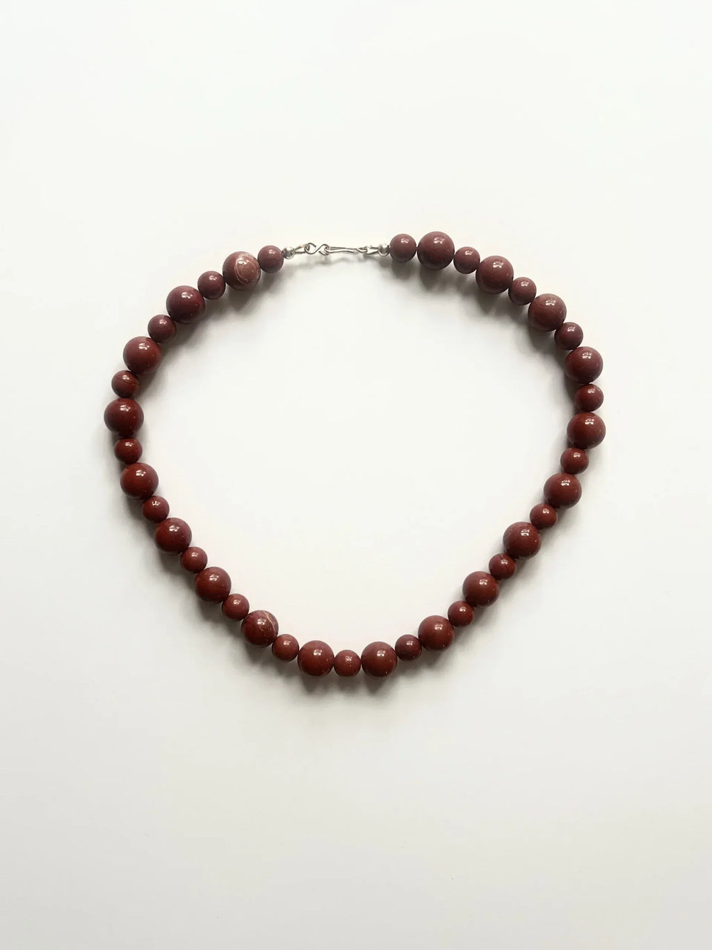 C -ET- C Delphi 008 - Red Jasper Beaded Necklace