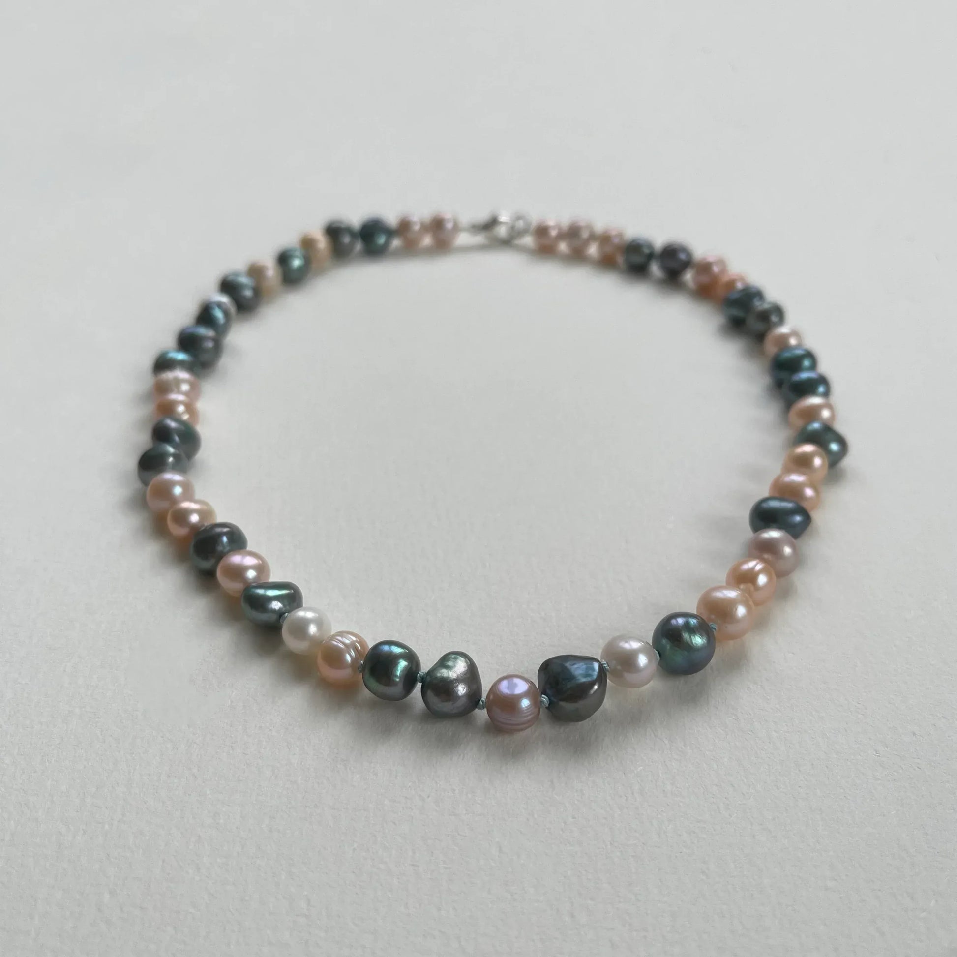 C -ET- C Hand Strung Pearl Necklace