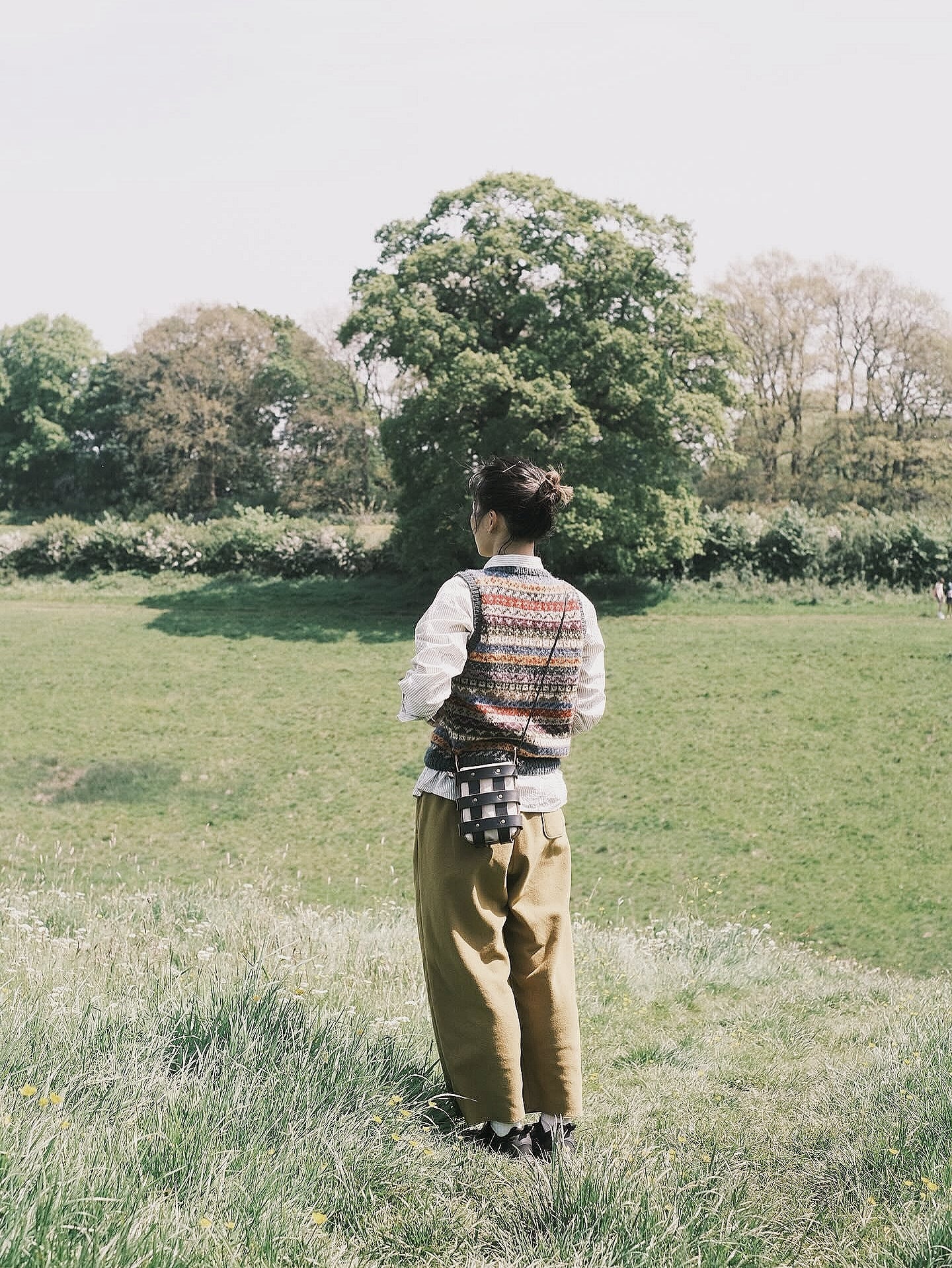 C -ET- C HANDBAG Leather Basket Bag in Black