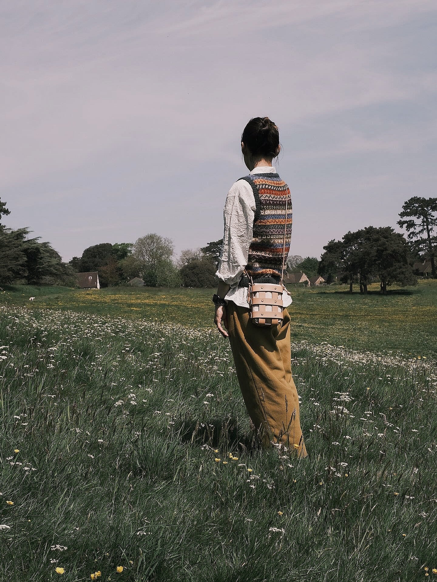 C -ET- C HANDBAG Leather Basket Bag in Natural