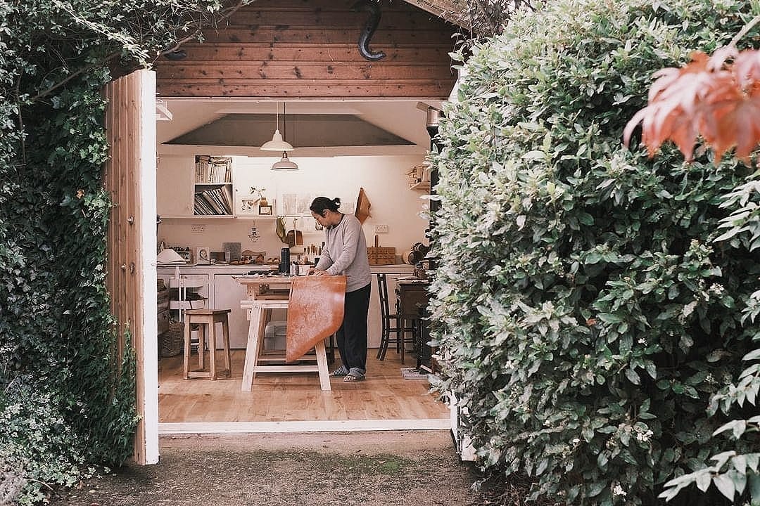 C -ET- C HANDBAG Small Leather Block Bag