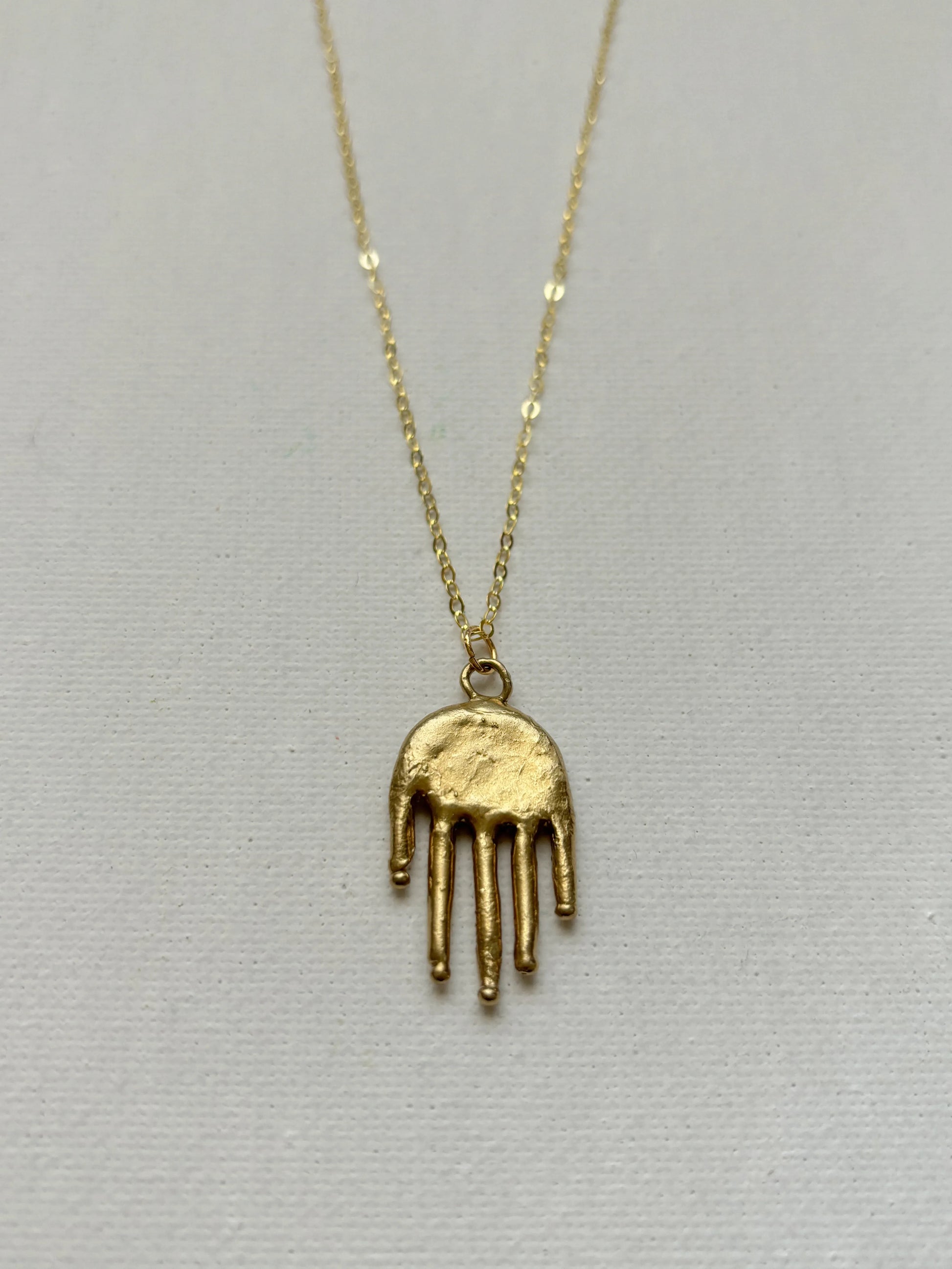 C -ET- C Isis Necklace