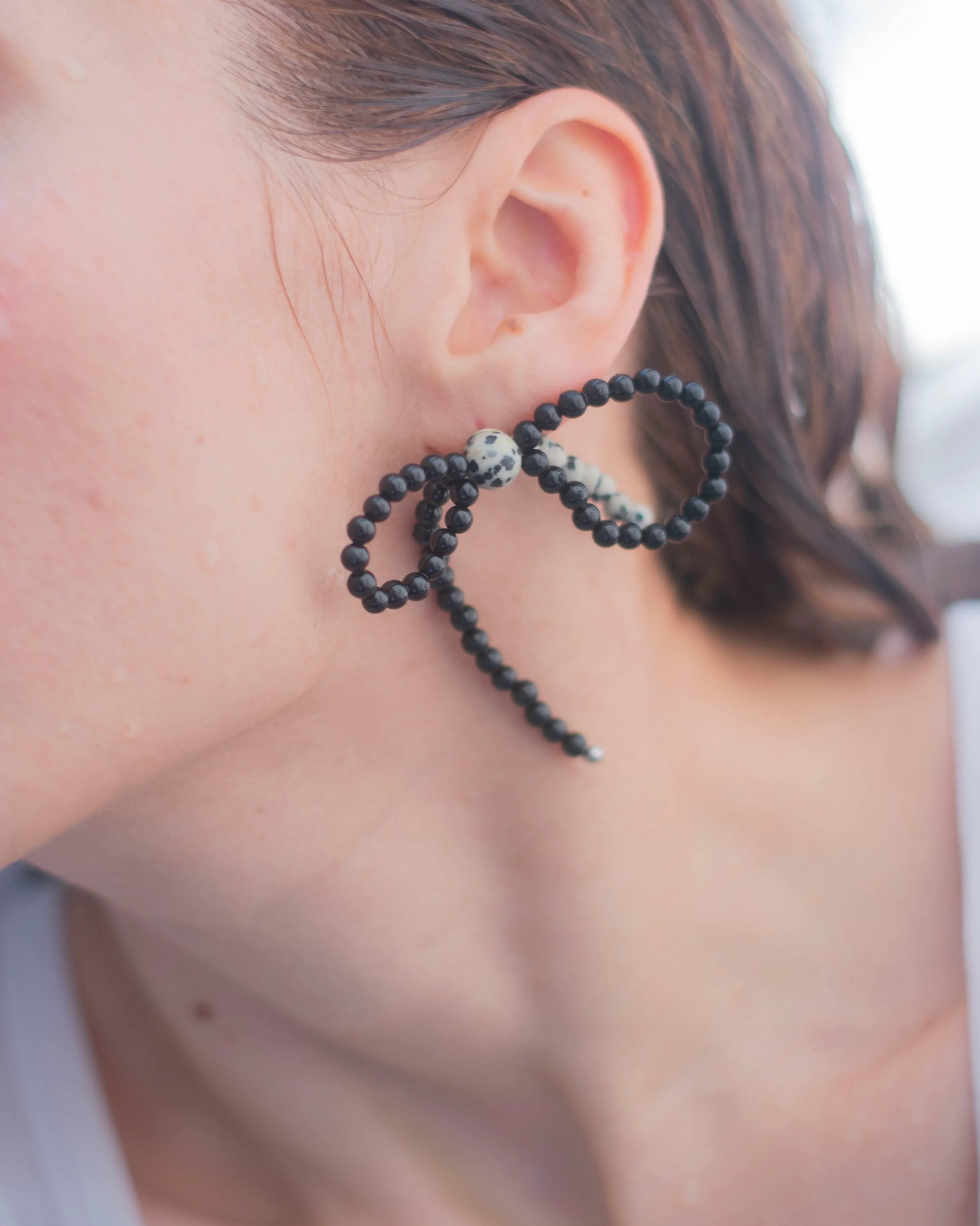 C -ET- C (K)NOT A BOW 001 - Onyx / Hematite / Dalmatian Jasper Beaded Earrings