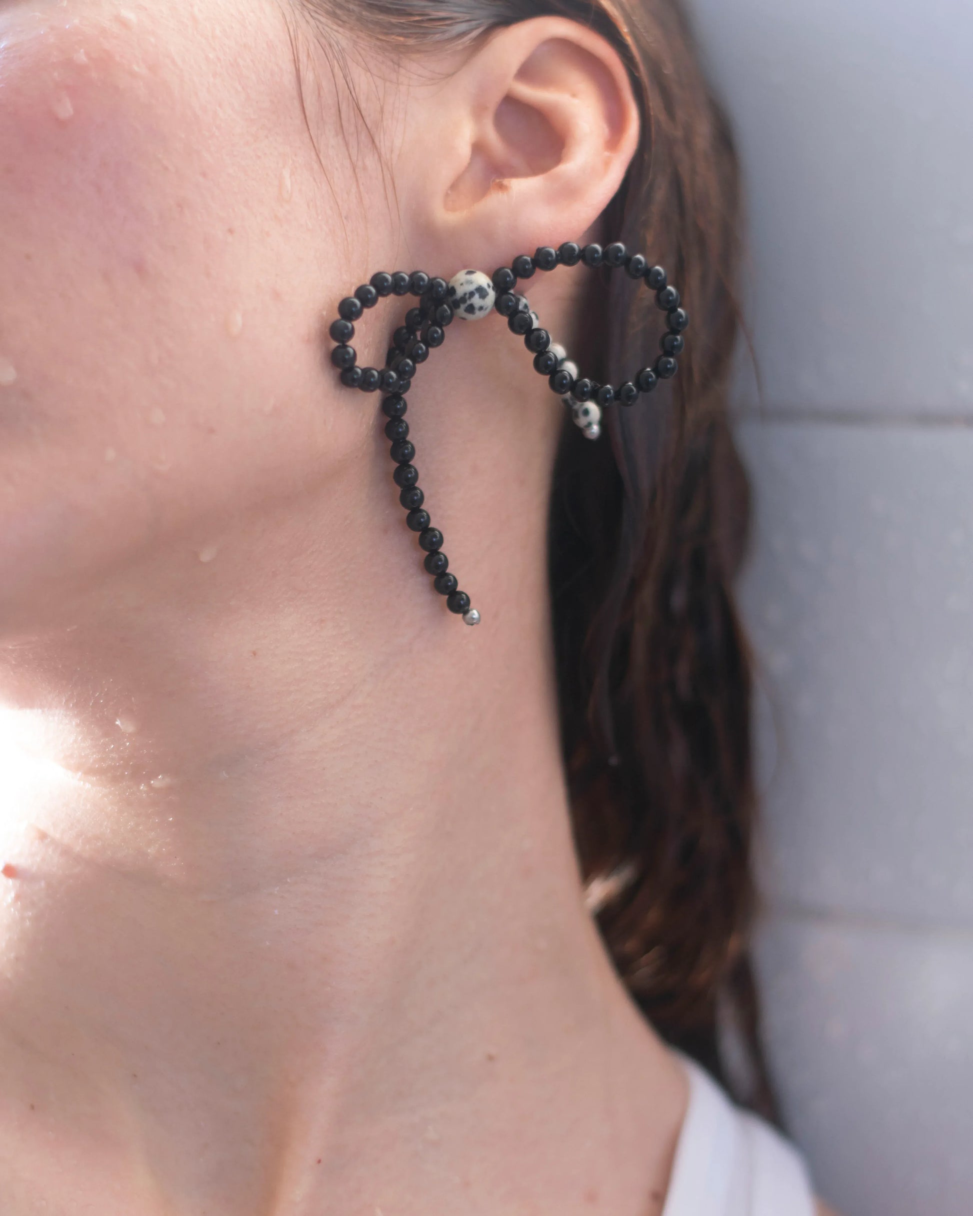 C -ET- C (K)NOT A BOW 001 - Onyx / Hematite / Dalmatian Jasper Beaded Earrings