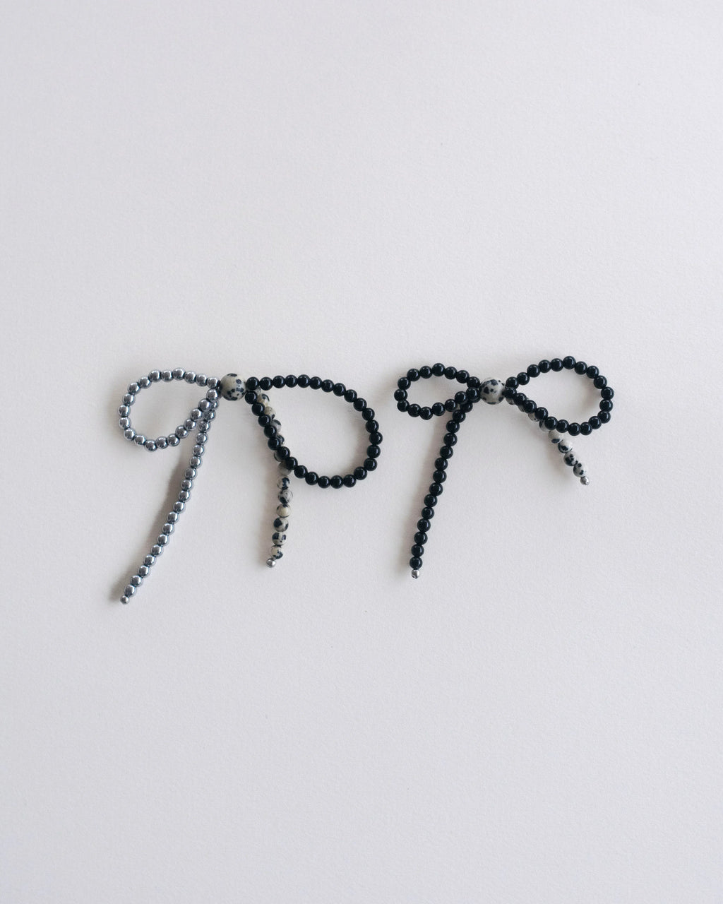 C -ET- C (K)NOT A BOW 001 - Onyx / Hematite / Dalmatian Jasper Beaded Earrings