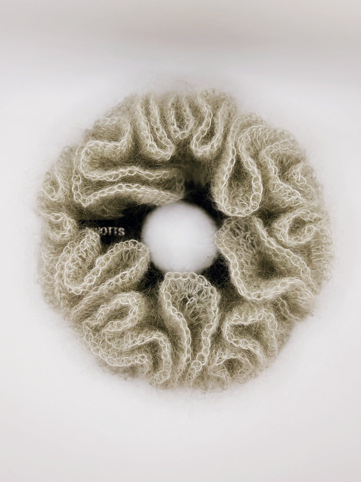 C -ET- C Mohair Ice Moss Scrunchie