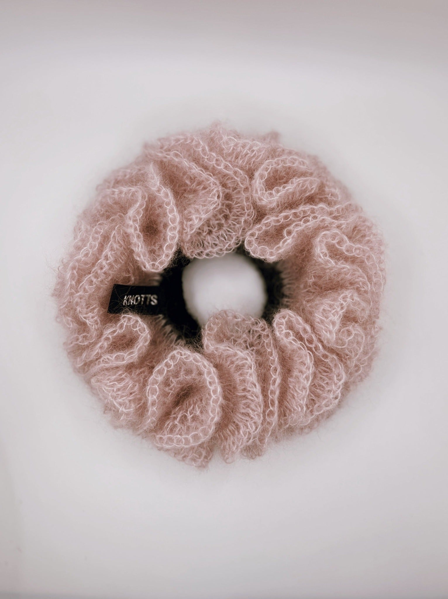 C -ET- C Mohair Pink Pump Scrunchie