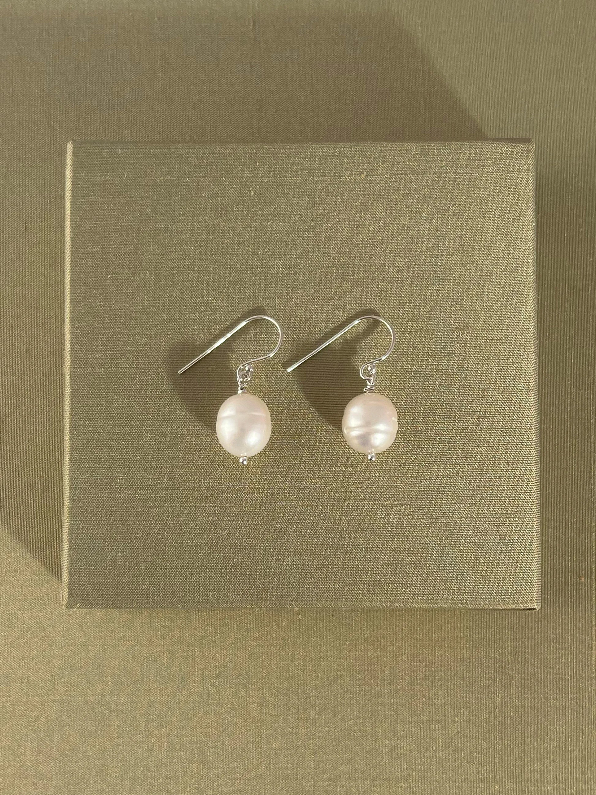 C -ET- C Ringed Pearl Drop Earrings in Sterling Silver