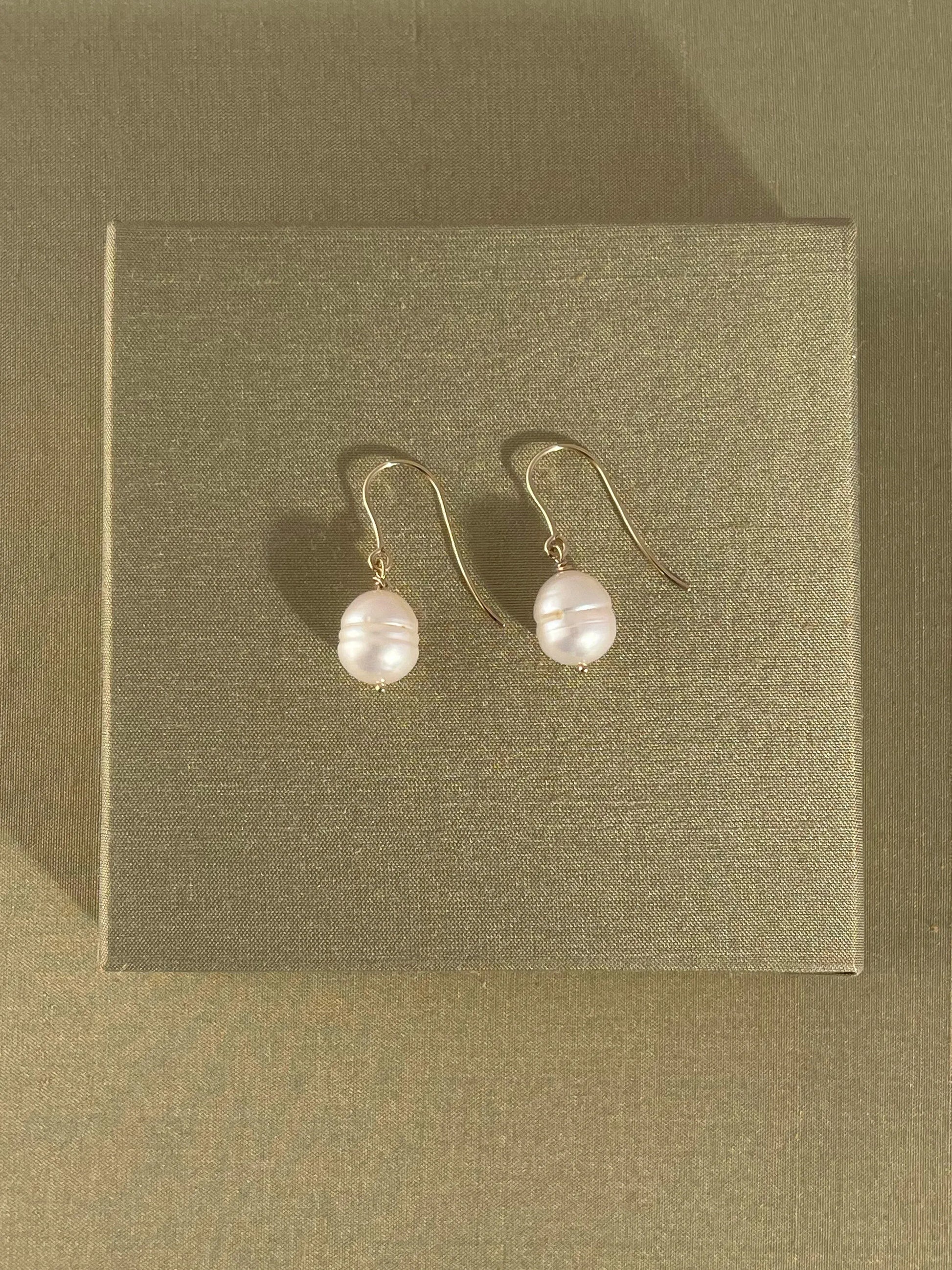C -ET- C Ringed Pearl Drop Earrings in Sterling Silver