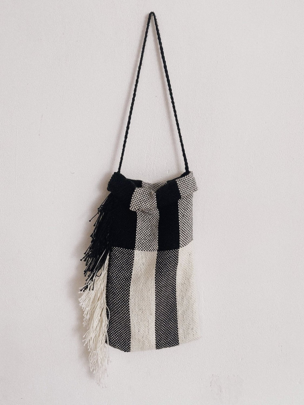 C -ET- C Sling Bag 2