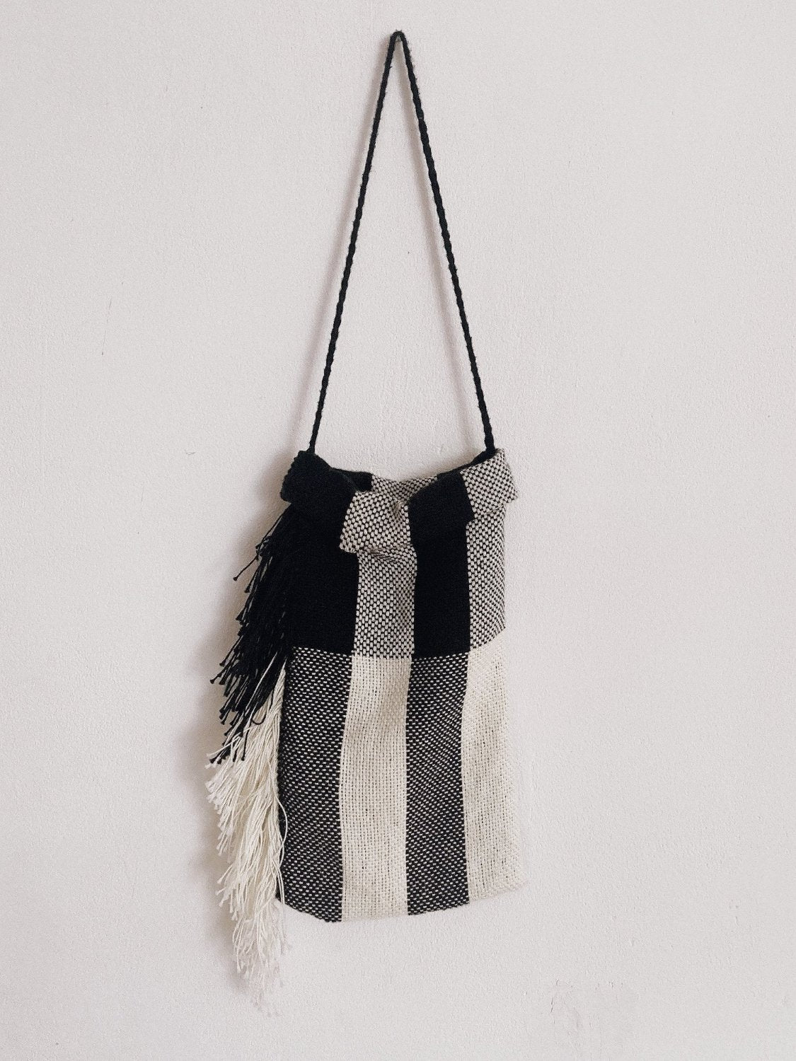 C -ET- C Sling Bag 2