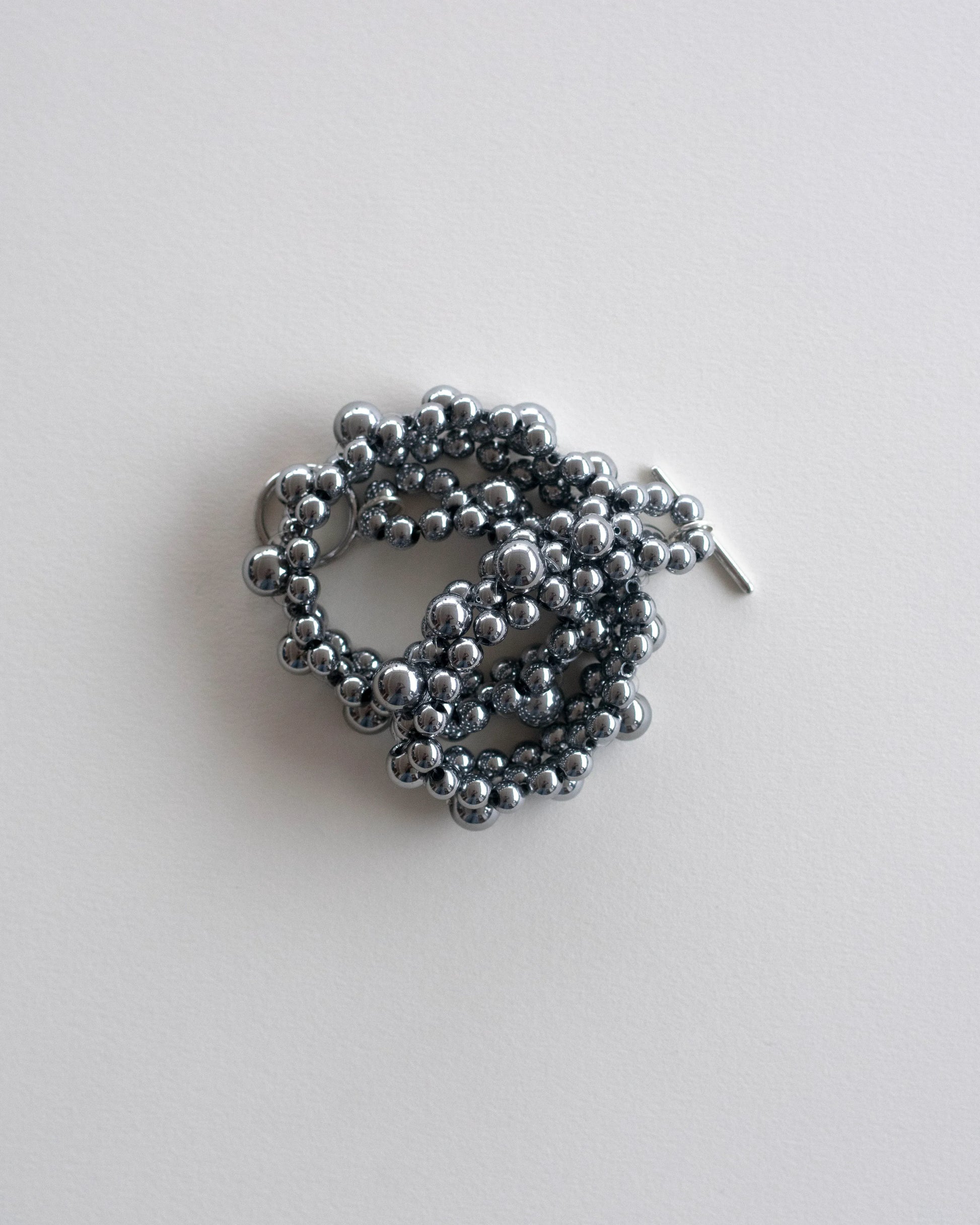 C -ET- C STRUNG D002 - Hematite Necklace