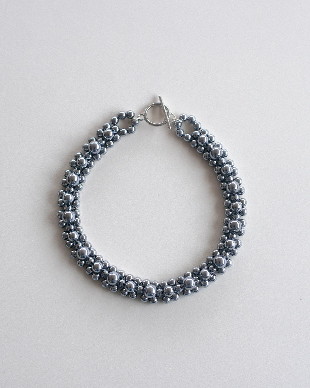 C -ET- C STRUNG D002 - Hematite Necklace