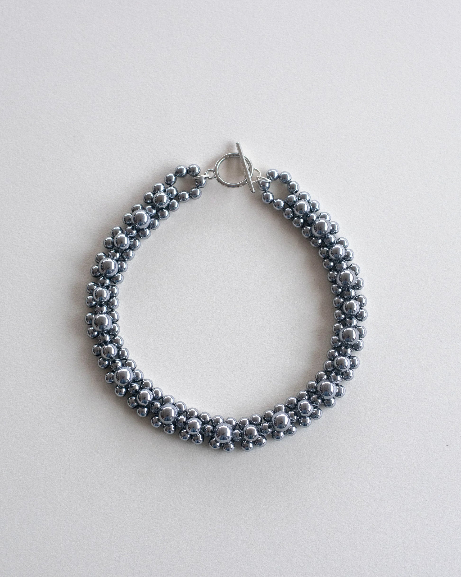 C -ET- C STRUNG D002 - Hematite Necklace