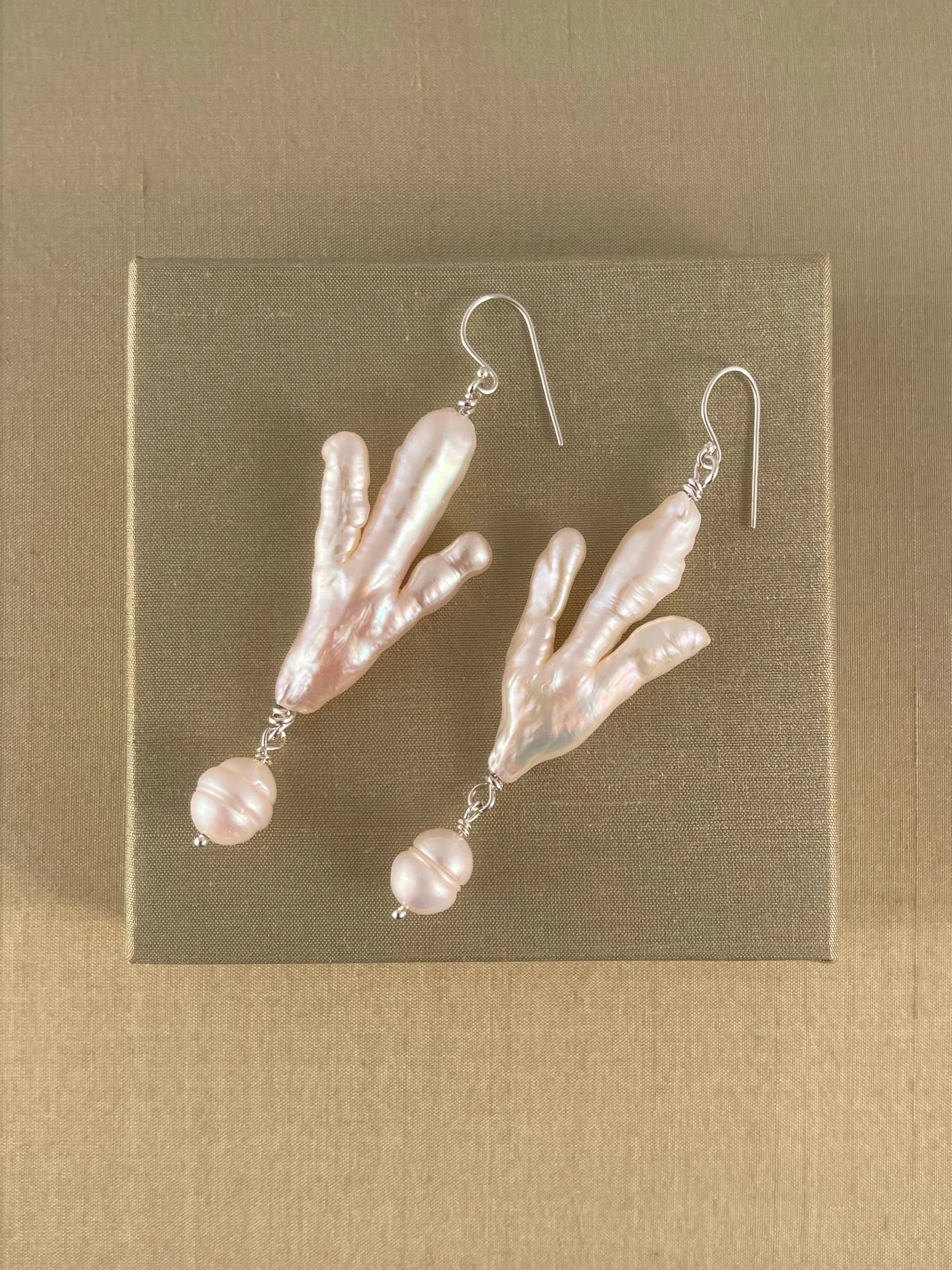 C -ET- C White Claw Pearl Drop Earrings in Sterling Silver