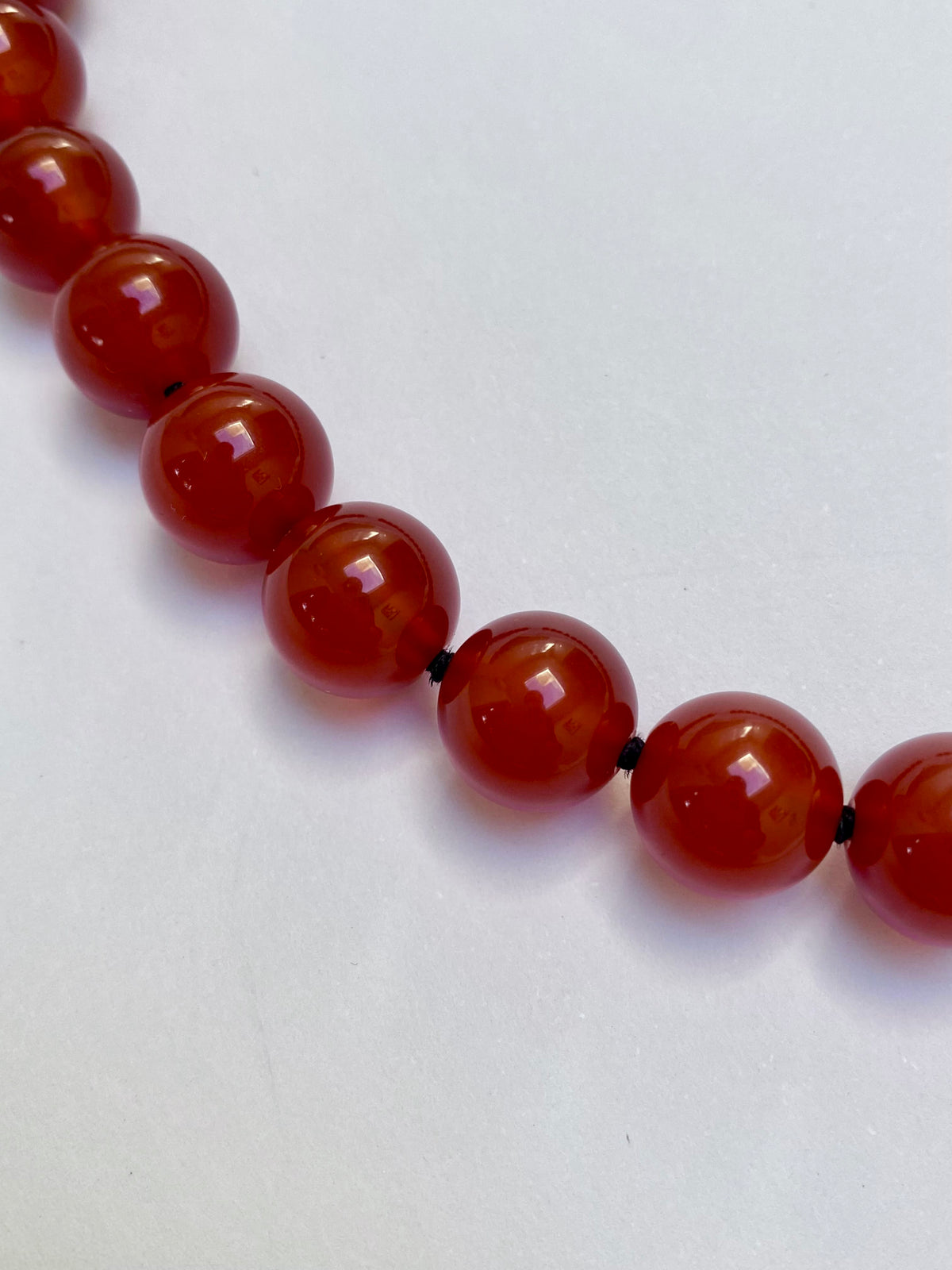 COUPER -ET- COUDRE Necklace Ladybug - Jasper Hand-Knotted Necklace