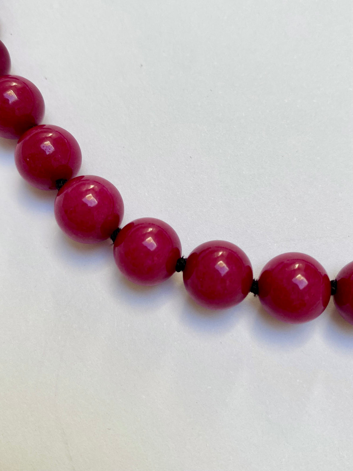 COUPER -ET- COUDRE Necklace Leila - Pink Jasper Hand-Strung Necklace