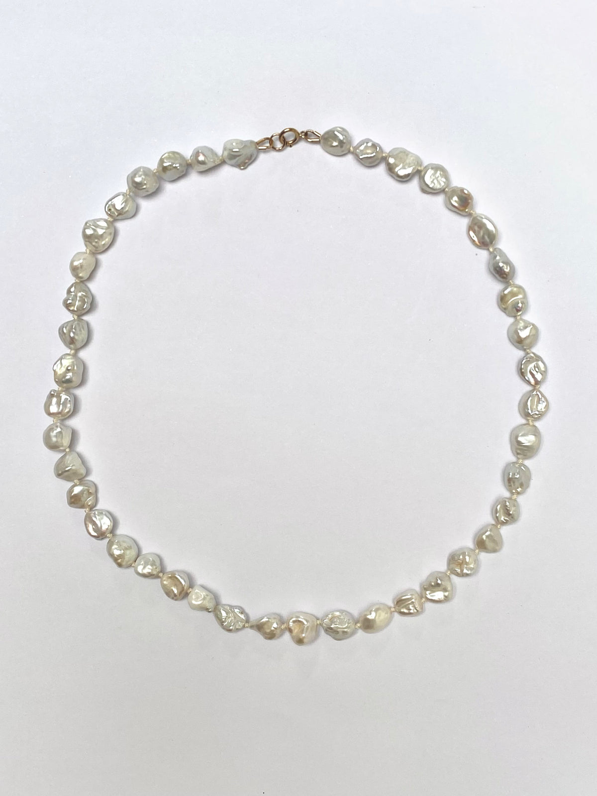 COUPER -ET- COUDRE Necklace Omen #1 - Freshwater Pearl & 9k Gold Necklace